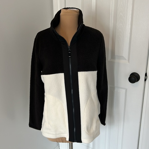 T by Talbots High Low Cozy Sherpa Full Zip Colorblock Back White - Picture 3 of 10